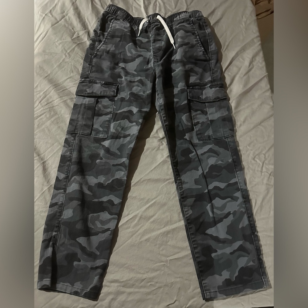 🎁Boys Cargo Pants- Size XXL (18)🎁